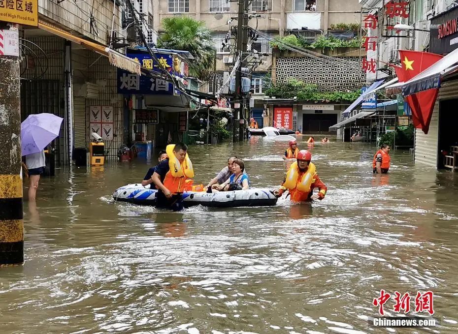 四川暴雨危机，紧急应对策略与深远影响解析